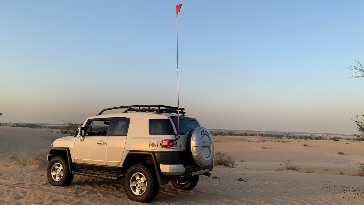 1 Car Desert Flag – 30x40cm on Knitted Polyester with Car Flag Pole